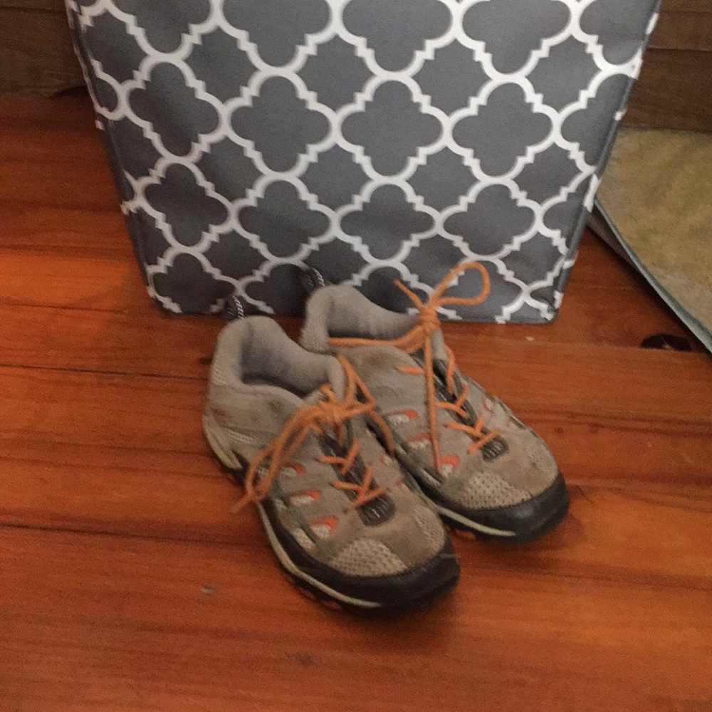 Merrell kids sz 3